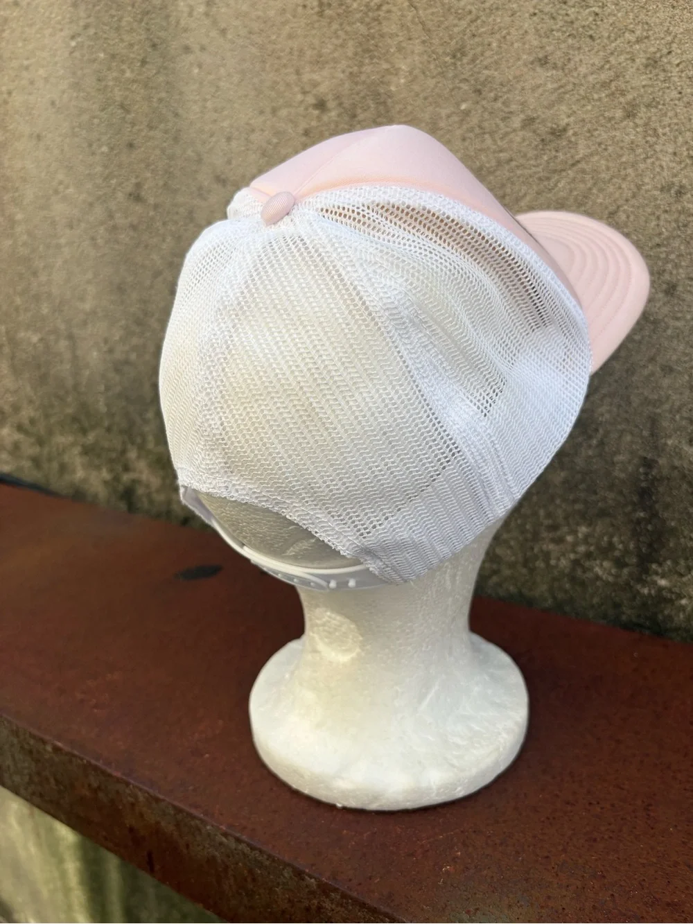 Aspen Cloud 9 Nine Trucker Snapback Hat 100% Authentic Snowmass Light Pink